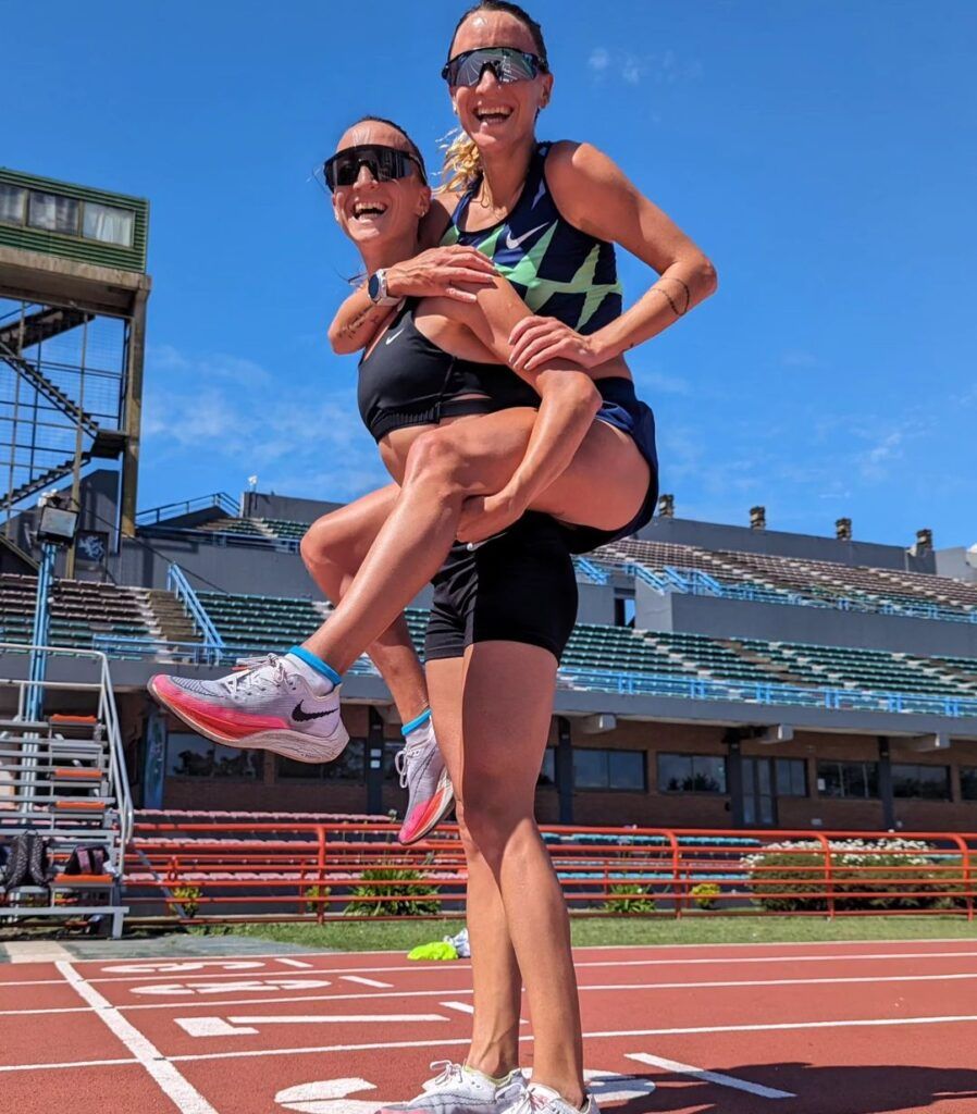 Mariana Borelli (izq.), jornada de entrenamiento junto a Florencia. - Instagram: @mariborelliok -
