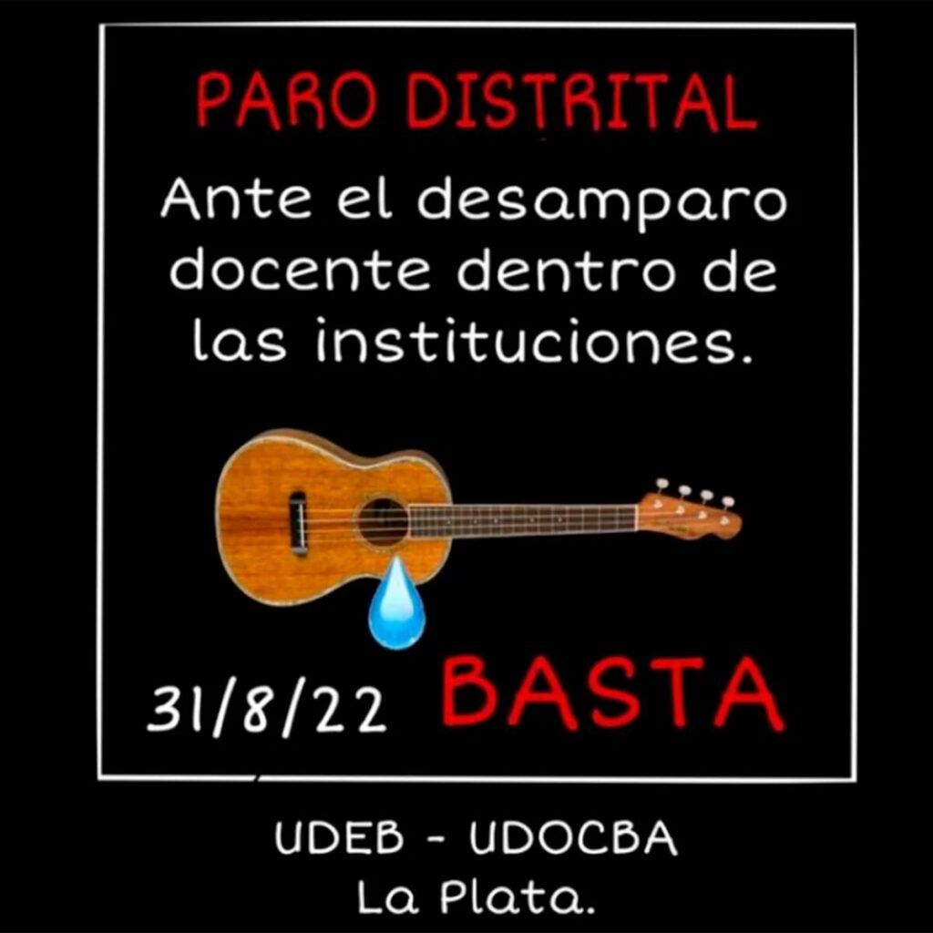 El cartel de la convocatoria al paro tras la condena.