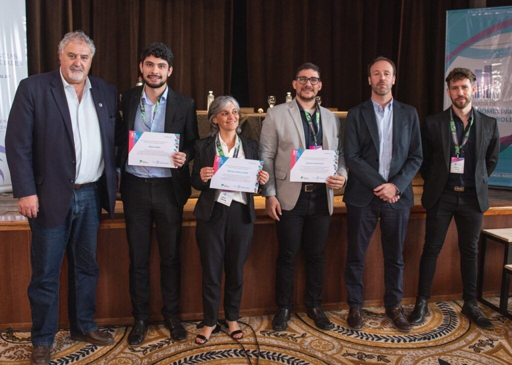 Los premios Aldo Ferrer 2024. (Gobernación)