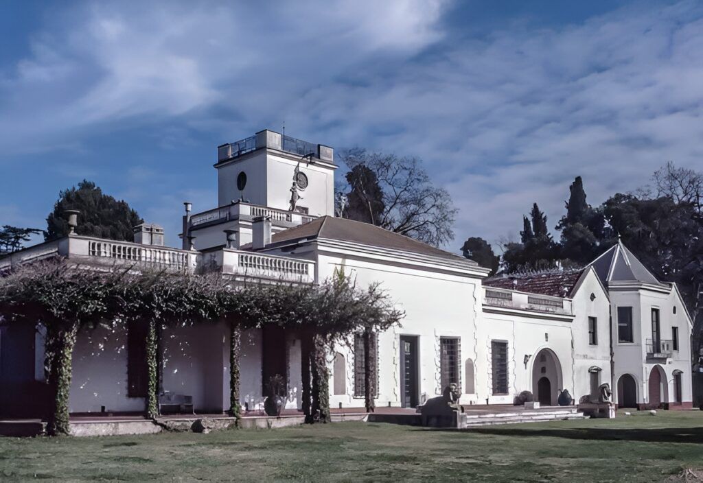 Así se ve en la actualidad la estancia San Martín en Cañuelas. (Archivo General de la Nación)