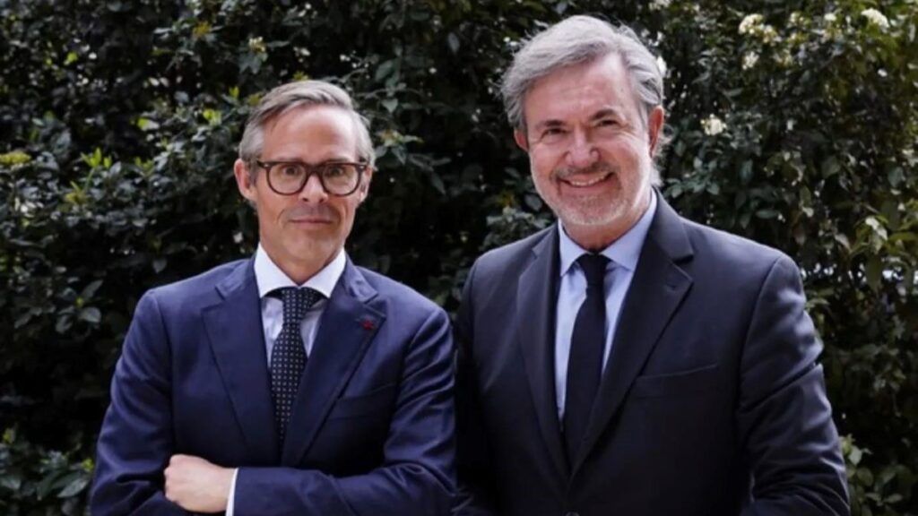 Foster Gillet junto a Guillermo Tofoni. - Insiders News -