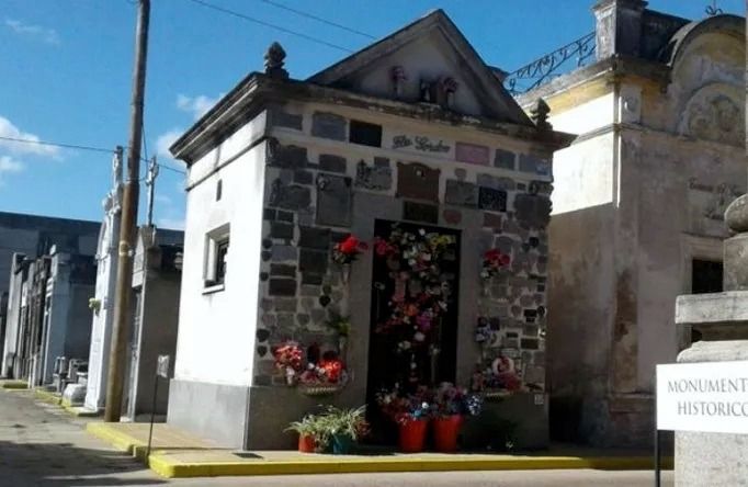 El mausoleo donde descansa Tibor Gordon.