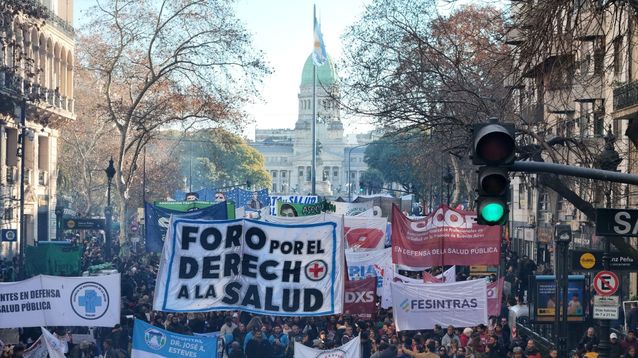 Profesionales de la salud avanzan con un paro y una Marcha Federal