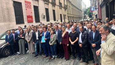 intendentes marchan a capital humano por fondos para la asistencia alimentaria