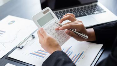 Las modificaciones en el impuesto a las ganancias impactarán en los salarios de julio. (Archivo)