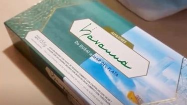 La caja del Alfajor Dubai de Havanna, con gráfica y colores especiales.