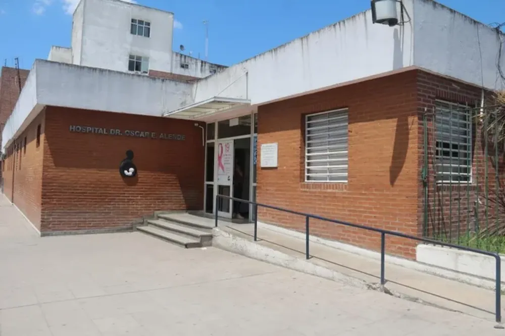 La joven falleció en el Hospital Alende de Lomas de Zamora.