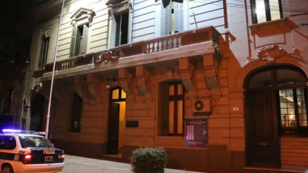 Fuego en los calabozos de la Comisaría 1 de Tandil. - El Eco de Tandil -