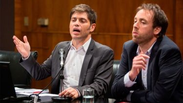 Kicillof y su ministro de Economía, Pablo López.