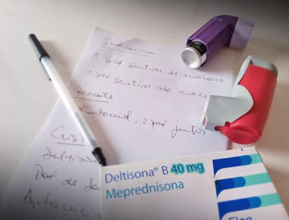 Tener en casa el tratamiento escrito hecho en conjunto con el médico y el paciente y no olvidar usar los inhaladores, la clave para llevar una vida normal.