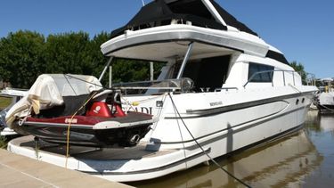 Una de las embarcaciones retenidas por la agencia fiscal en el operativo. (Prensa ARBA)