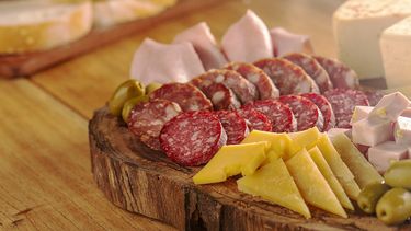 Picadas hay muchas, pero las de campo son las favoritas de los argentinos.