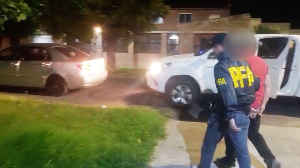 La Plata: rescataron a una adolescente que era explotada sexualmente por su familia