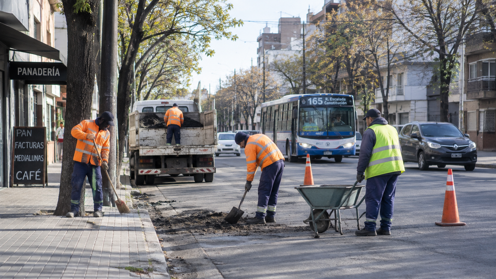 La brecha de ingresos en los principales aglomerados urbanos del país se mantuvo en niveles elevados durante el segundo trimestre de 2026, según el Indec.