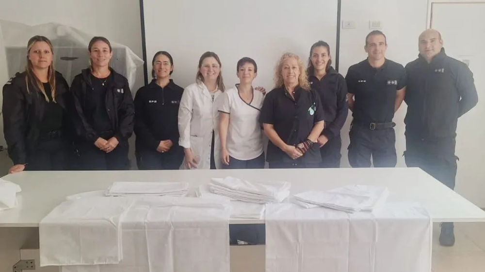 Las sábanas donadas por las internas al hospital Materno Infantil de Azul. (Foto: El Tiempo)