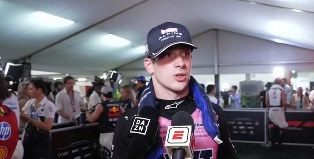 Franco Colapinto, en zona mixta, después del GP de Fórmula 1 de Singapur.