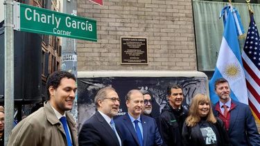 Diarios Bonaerenses | Inauguración de la Charly García Corner en Nueva York.