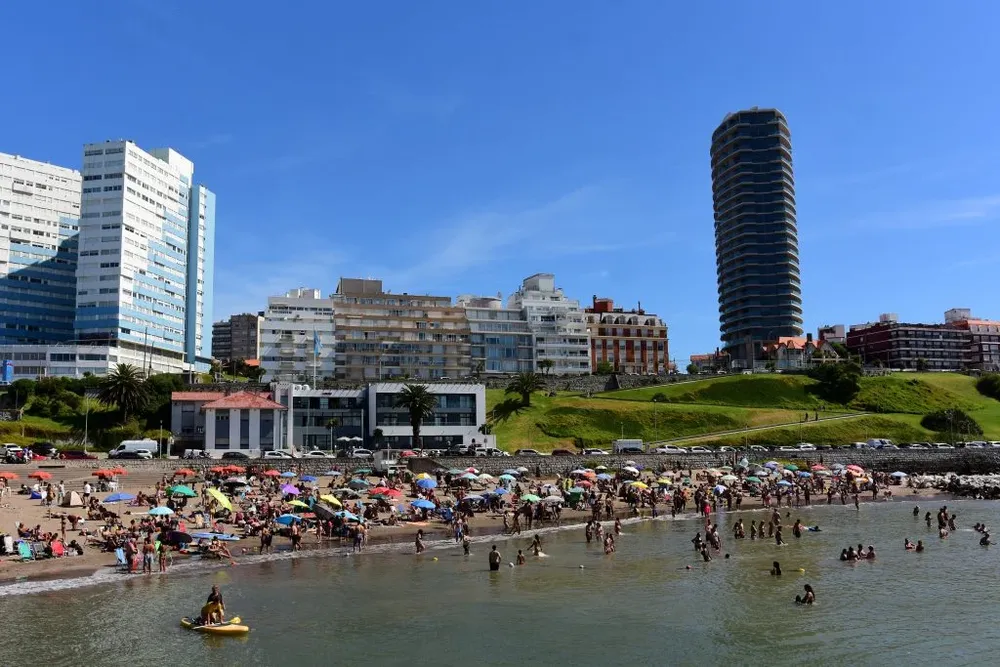 Mar del Plata es sinónimo de turismo tanto en este fin de semana largo como en todo el año.