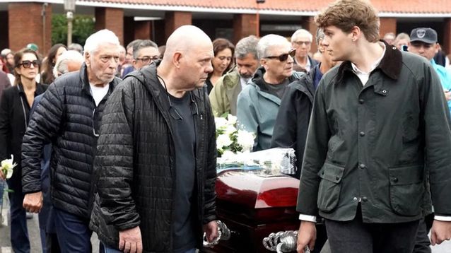 Último adiós a Luis Brandoni en el Panteón de Actores del Cementerio de La Chacarita.&nbsp; &nbsp;