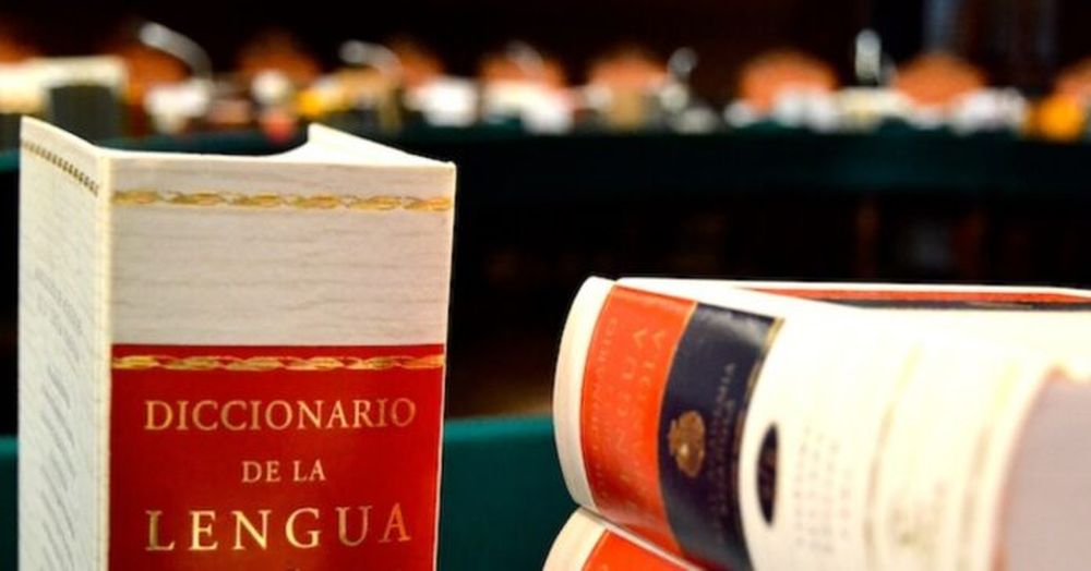 La RAE y el uso de la lengua castellana.