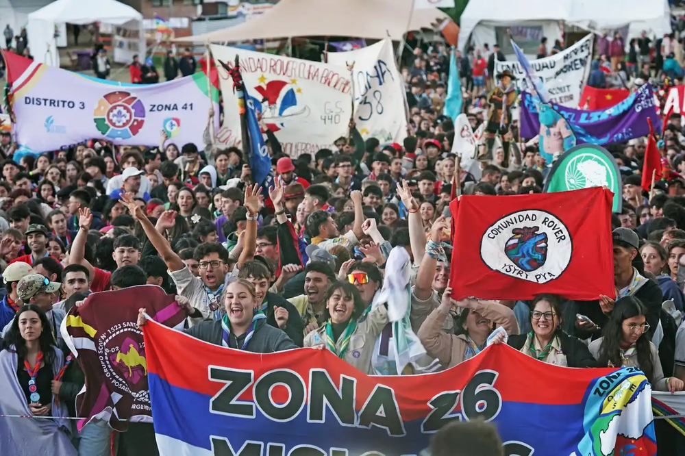 Miles de jóvenes llegaron a Necochea al encuentro nacional scout.