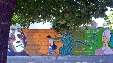 Una de las obras más icónicas de Lumpen Bola: el homenaje a Spinetta realizado a pocos días de la muerte del Flaco, en 2012.