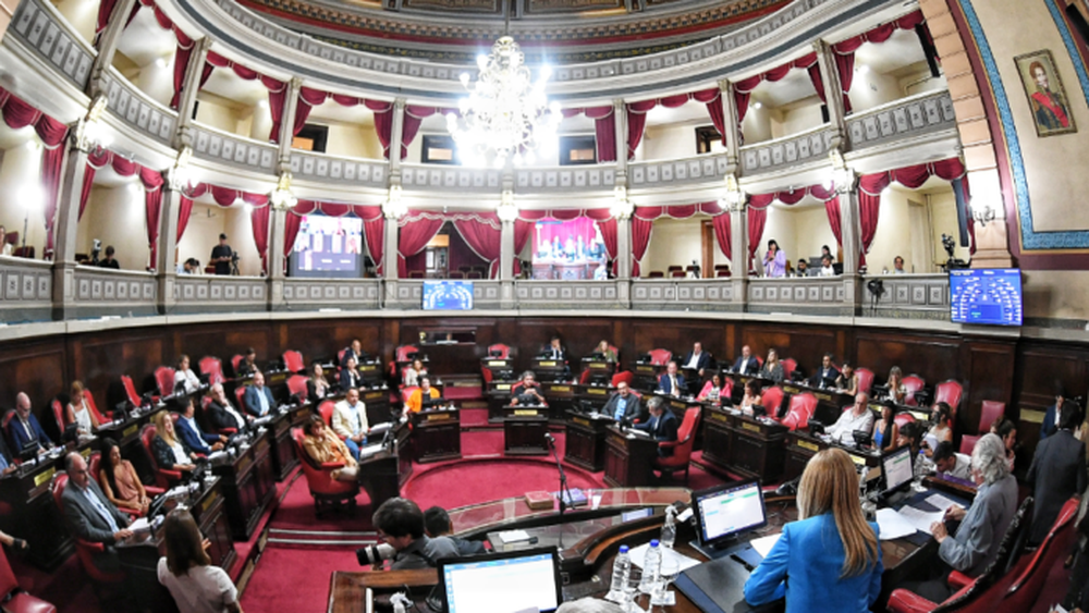 La sesión extraordinaria del Senado bonaerense pasó a cuarto intermedio.