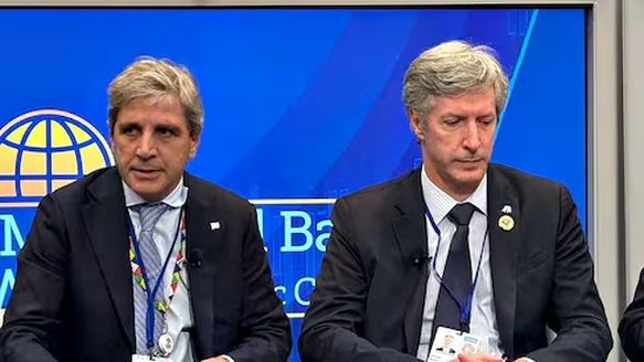 Luis Caputro y Santiago Bausili, el presidente del BCRA.&nbsp;