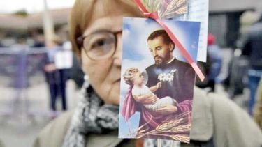 La festividad de San Cayetano se celebra este año con el lema Con San Cayetano, todos hermanos.