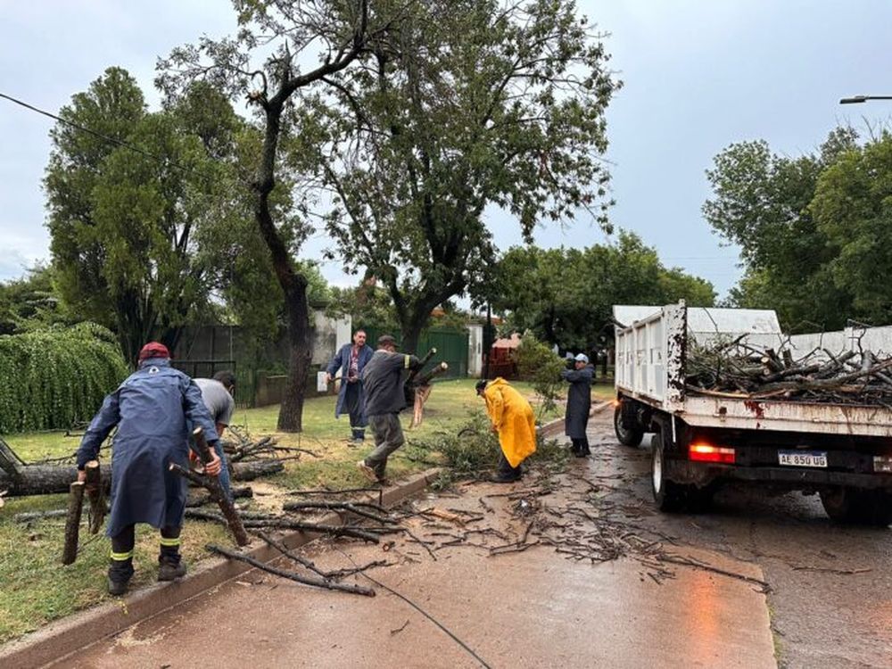 426613369_695202616120678_7455174038564550475_n