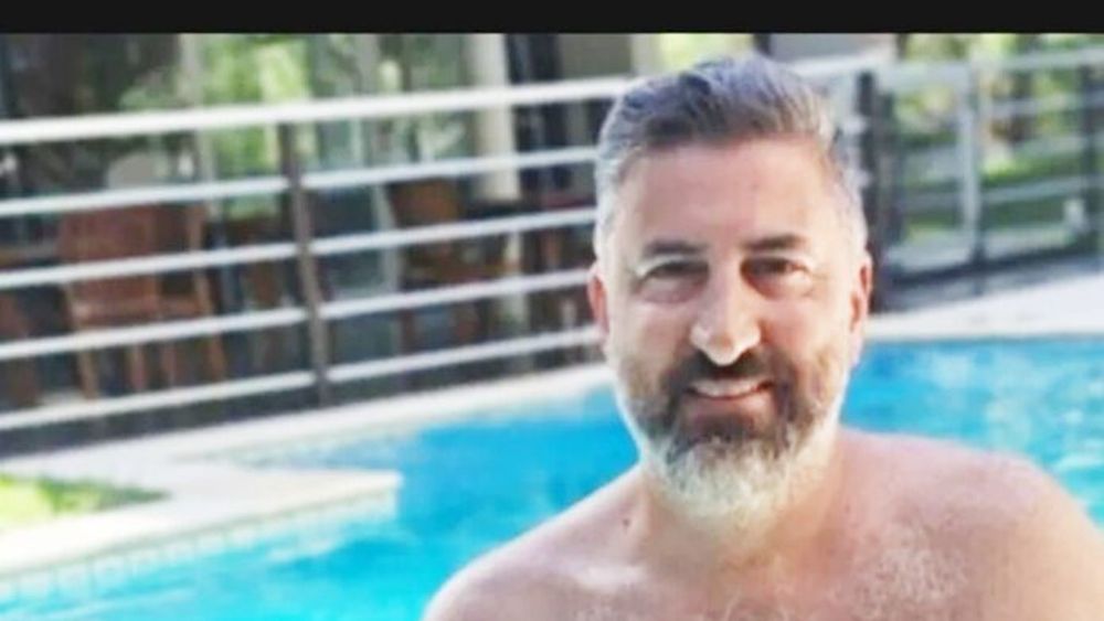 Alejandro Ruffo, de 52 años, se encuentra internado tras haber asesinado a su hijo e intentar quitarse la vida.