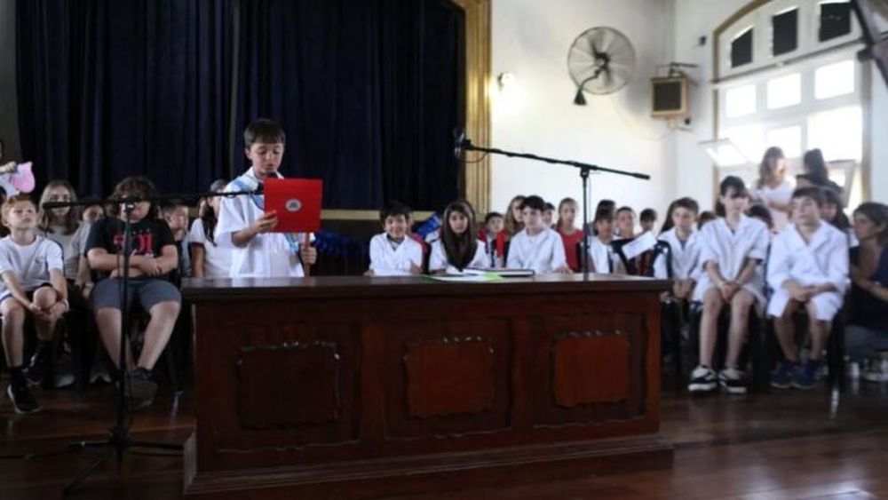 Nuevas autoridades infantiles para la República de los Niños. - 0221 -