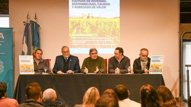 La presentación del último número de la Revista MDA en la Universidad Nacional de Carmen de Areco. (Prensa MDA)