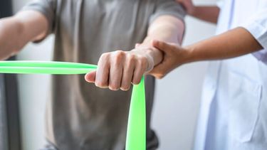 Kinesiólogos, en estado de alerta, advierten por la atención.