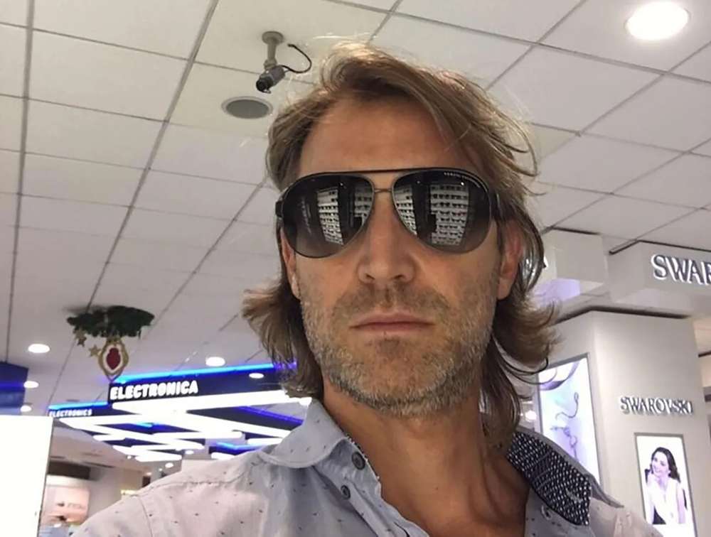 Jonathan Kovalivker logró salir de Nordelta antes de un allanamiento