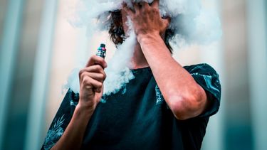 Buscan prohibir el vaping en Bahía Blanca.