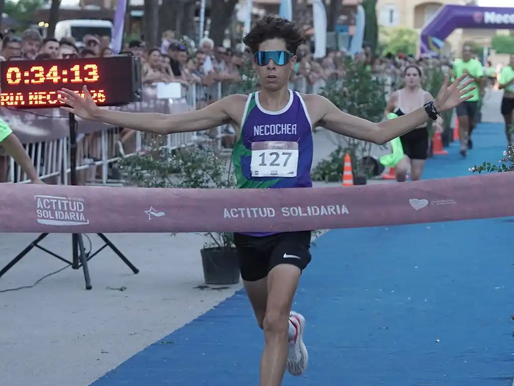 Tiago Rojas fue el primero entre los hombres. Tiago Rojas fue el primero entre los hombres.