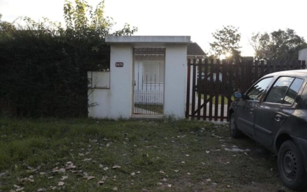 La casa de City Bell que sufrió el robo de 10 kilos de carne. - El Día -