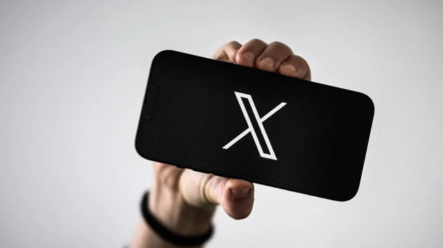 La red X, otra vez en problemas.&nbsp;