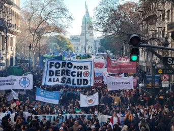 profesionales de la salud avanzan con un paro y una marcha federal profesionales de la salud avanzan con un paro y una marcha federal