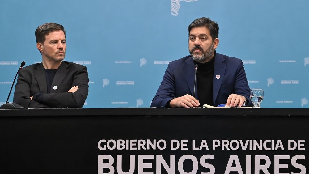 Augusto Costa junto a Carlos Bianco.&nbsp;