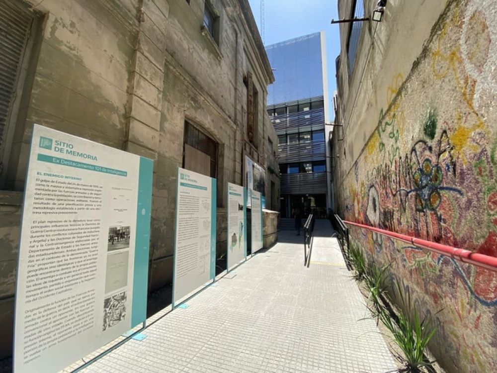 El Archivo Provincial de la Memoria está emplazado detrás del exdestacamento 101 en La Plata.