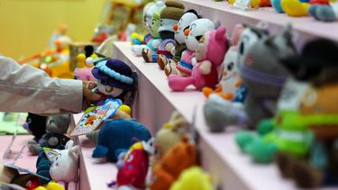 Una serie de muñecos. (Agencia Xinhua)