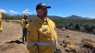 Fabián García, Director Provincial de Defensa Civil, estuvo a cargo de la logística del grupo especializado de brigadistas bonaerenses que viajó a Chubut a combatir el fuego. (Ministerio de Seguridad bonaerense)&nbsp;
