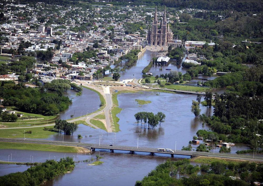 Detectan restos de medicamentos en ríos del AMBA: qué encontró un estudio del CONICET y por qué preocupa - Image 2