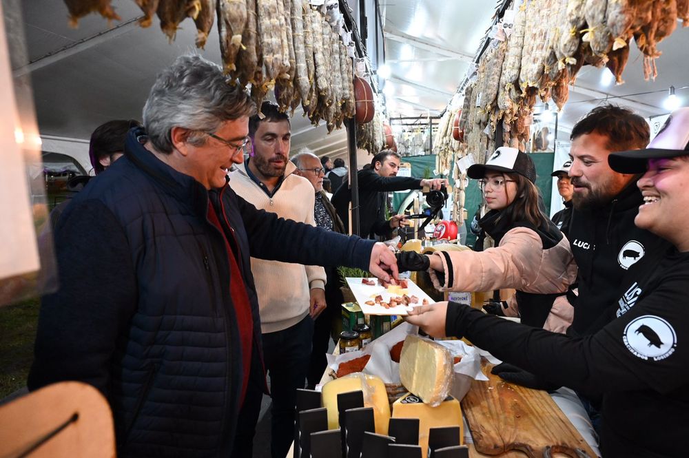 El ministro de Desarrollo Agrario, Javier Rodríguez, en la Fiesta del Salame Quintero en Mercedes.&nbsp;