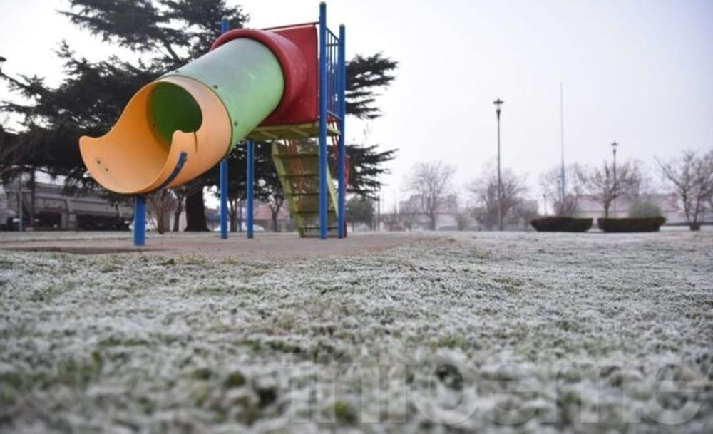 La eliminación del régimen de zona fría que iba a afectar a unas 90 comunas bonaerenses y a más de 1.200.000 hogares que pagan tarifas de gas diferenciadas.