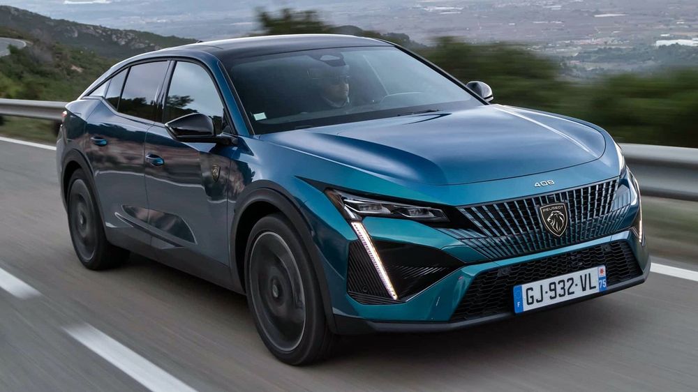 El nuevo Peugeot 408 GT.