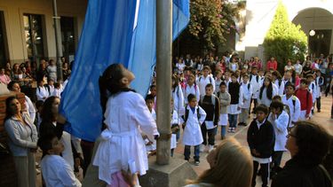 La baja en la tasa de natalidad impacta directamente en la matrícula escolar.
