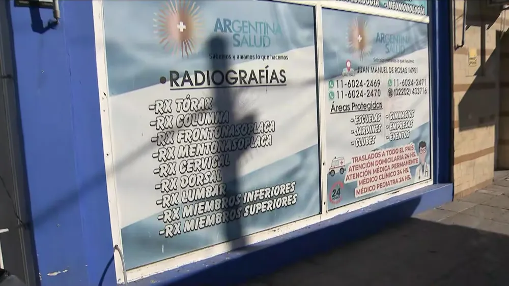 Falsos médicos en González Catán: allanaron una clínica y hay seis detenidos Falsos médicos en González Catán: allanaron una clínica y hay seis detenidos